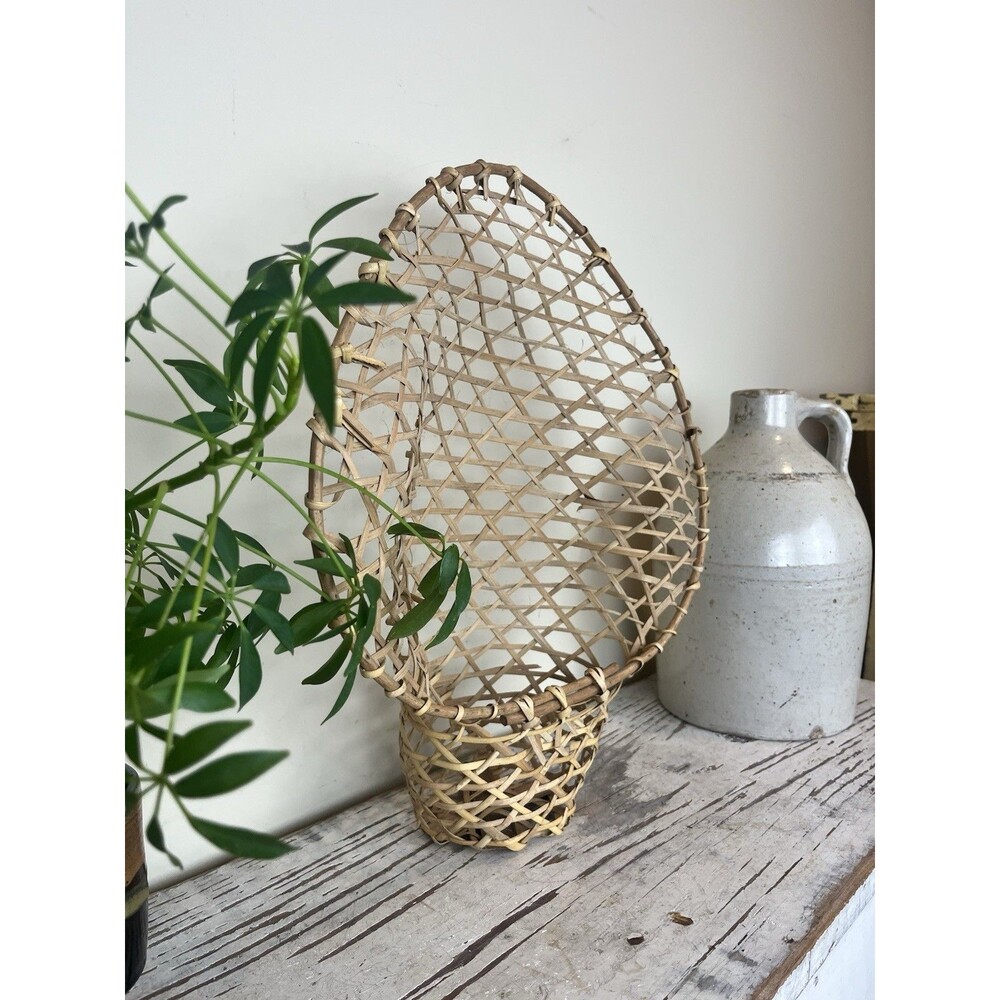 Vintage Boho Woven Wicker Hanging / Standing Plant Holder 16”x14” Retro Rare
